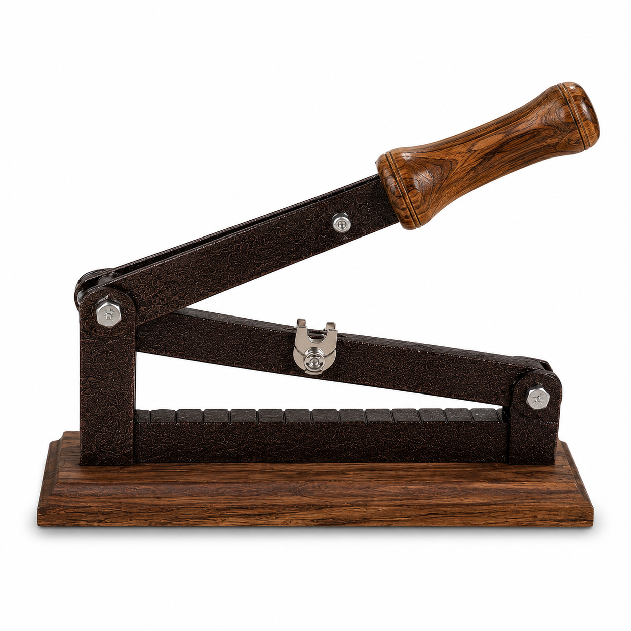 Heavy-Duty Walnut Cracker β Lever-Action Nutcracker for Pecans, Walnuts & Mixed Nuts