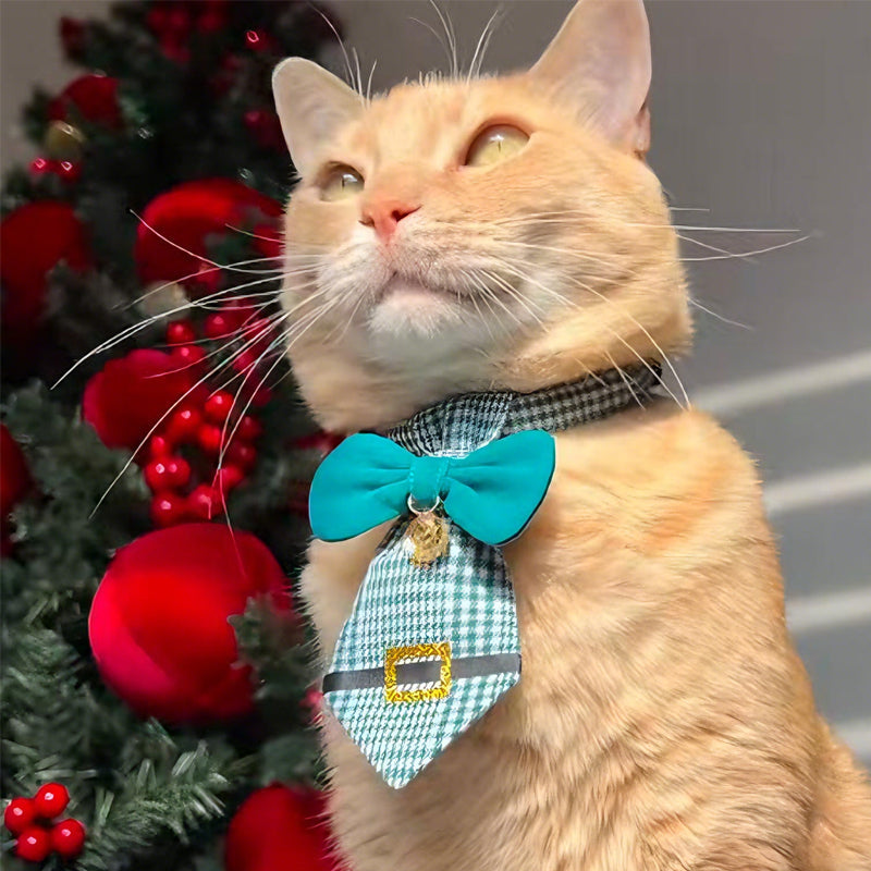🎄 The "Purrfect" Holiday Tie: Dapper Cat Collars 🐱✨