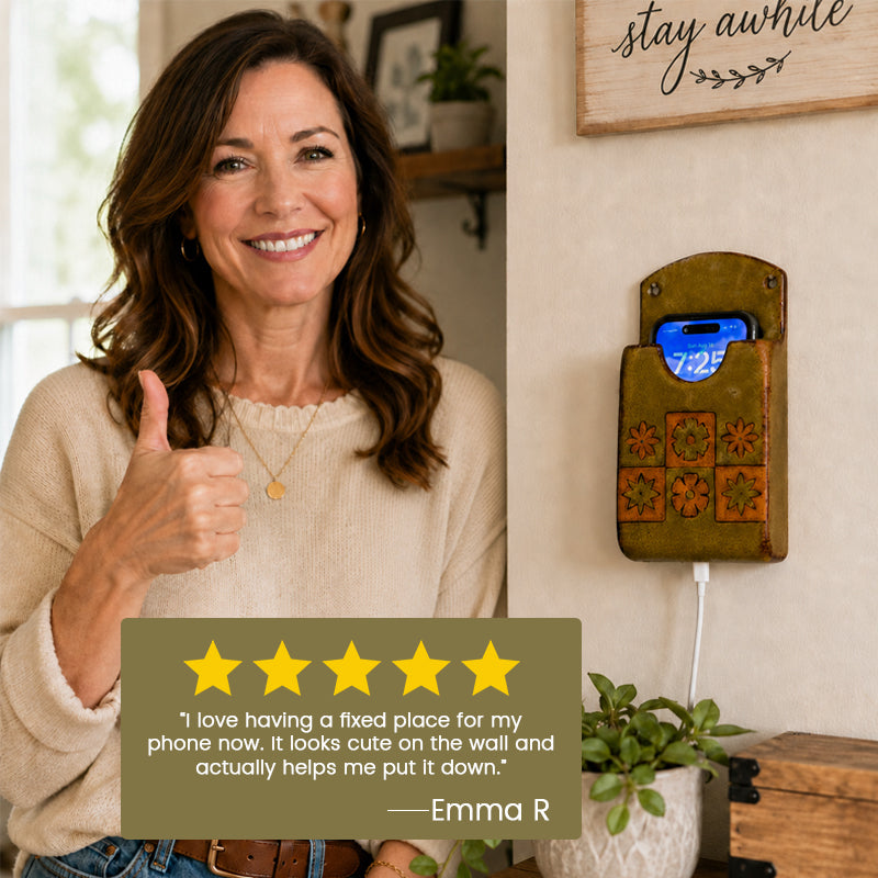 Vintage Wall-Mounted Phone Holder – Decorative Phone Dock