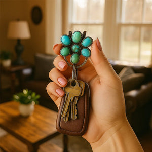 🌼 Turquoise Bloom Bag Clip Key Holder – Find Your Keys with Flair