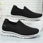Load image into Gallery viewer, Men&#39;s Breathable Soft Sole Sneakers
