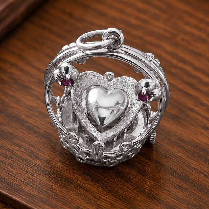 Heartbeat mechanical pendant
