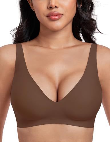 Seamless and underwired bra